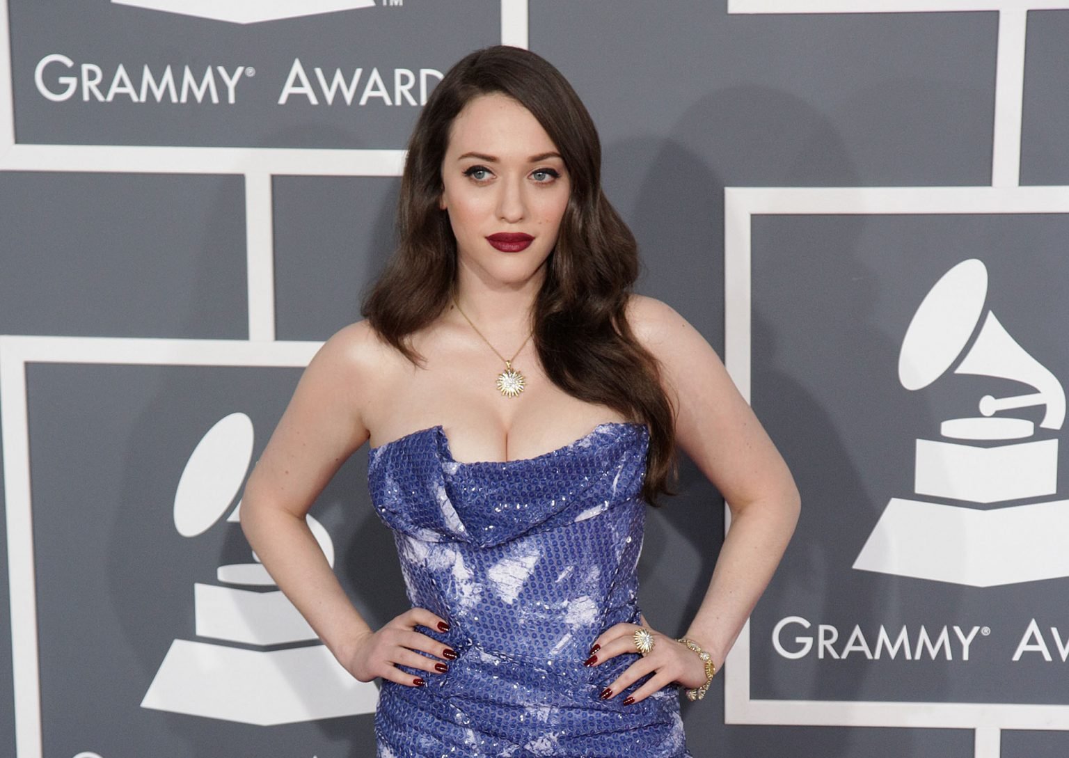 kat-dennings-net-worth-2022-houses-cars-more